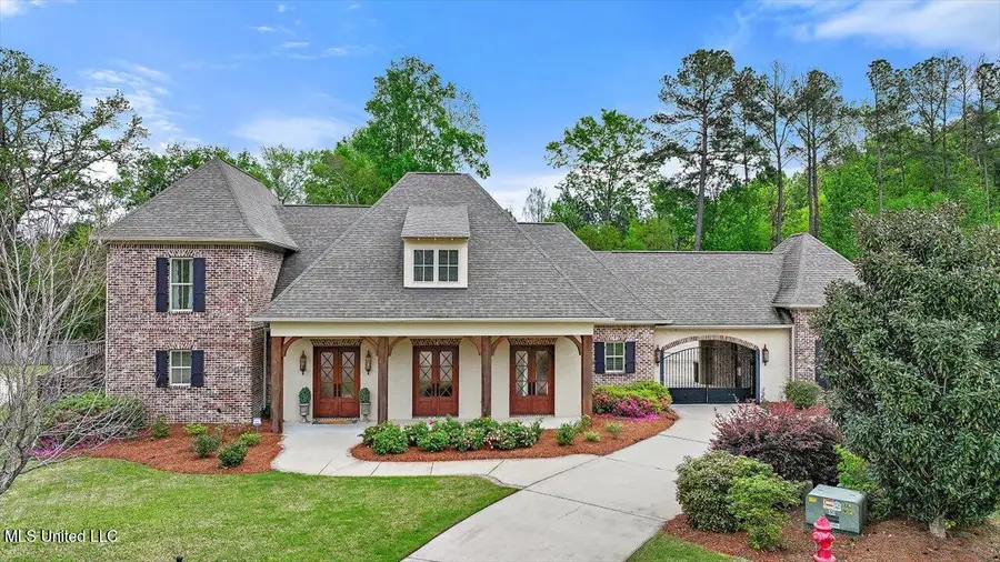 204 Saint Charlotte Cove, Madison, MS 39110 - Image #2