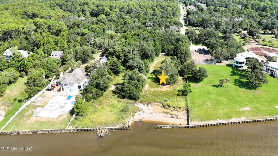 5701 Belle Fontaine Drive, Ocean Springs, MS 39564 - Image #3