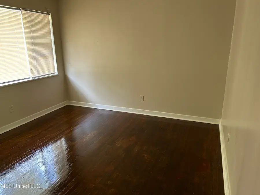 1110 Barbara Ann Drive, Jackson, MS 39204 - Image #3