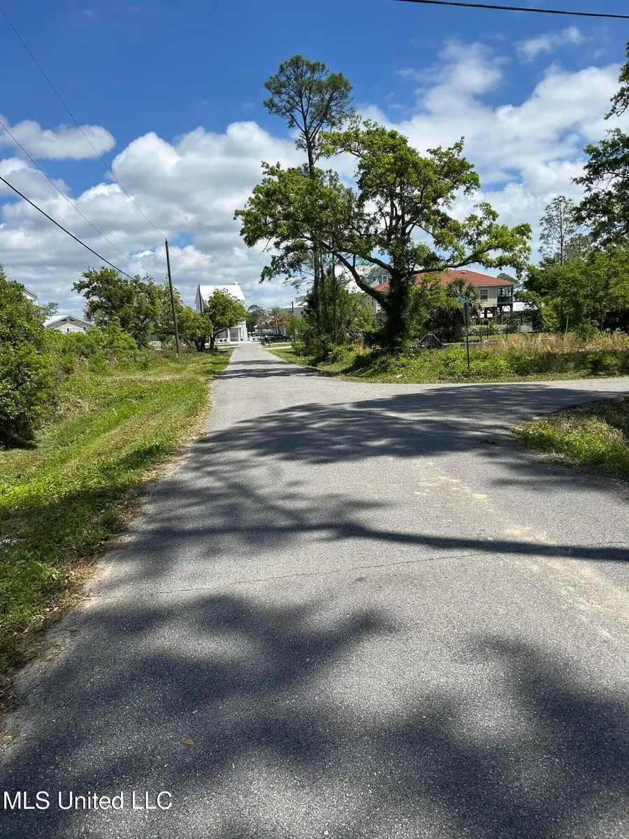 Parkview Lane, Pass Christian, MS 39571 - Image #3