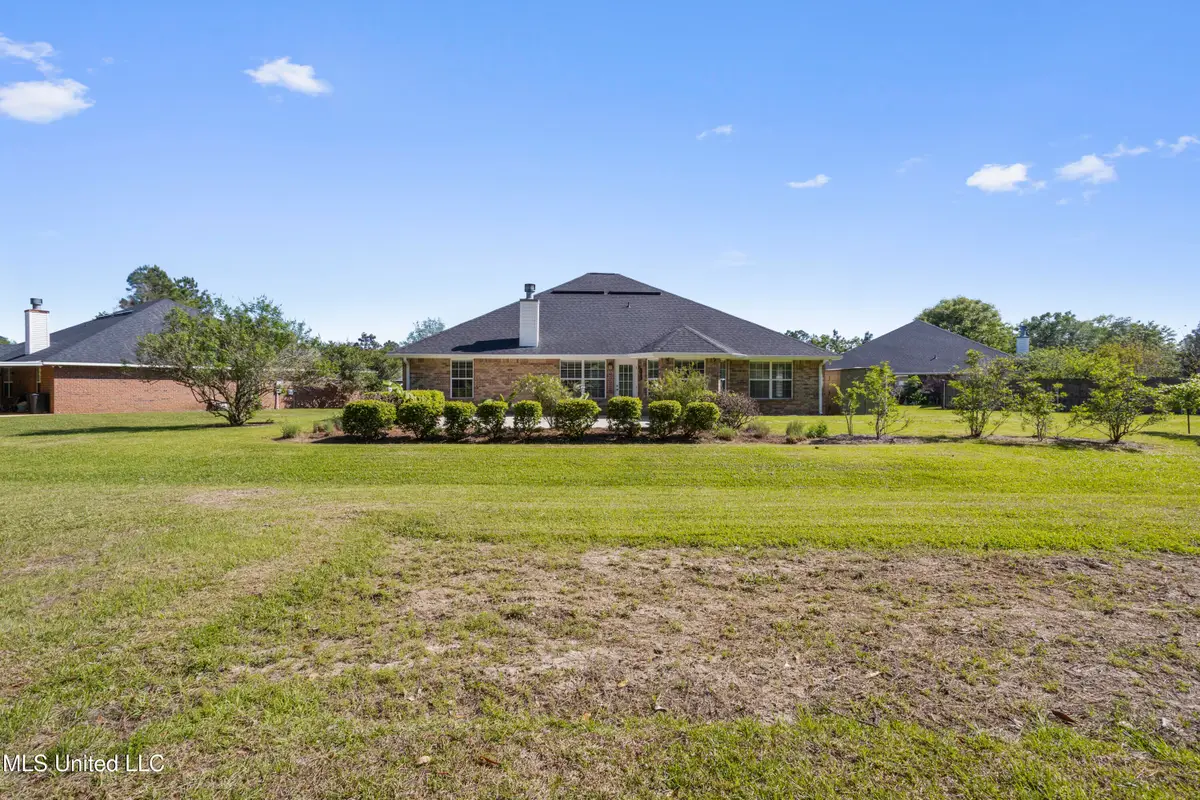 3126 Shadow Wood Drive, Ocean Springs, MS 39564 - Image #1