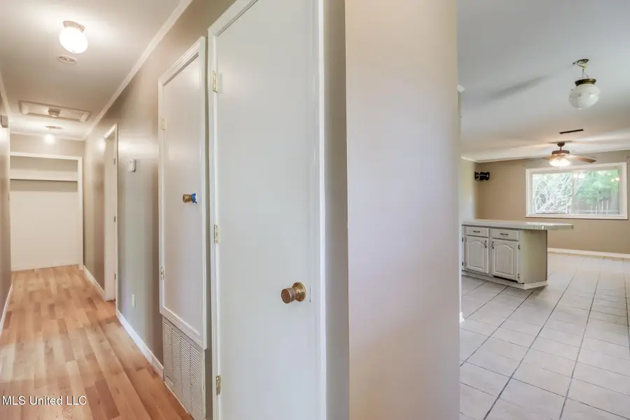 6800 Oakhurst Drive, Ocean Springs, MS 39564 - Image #3