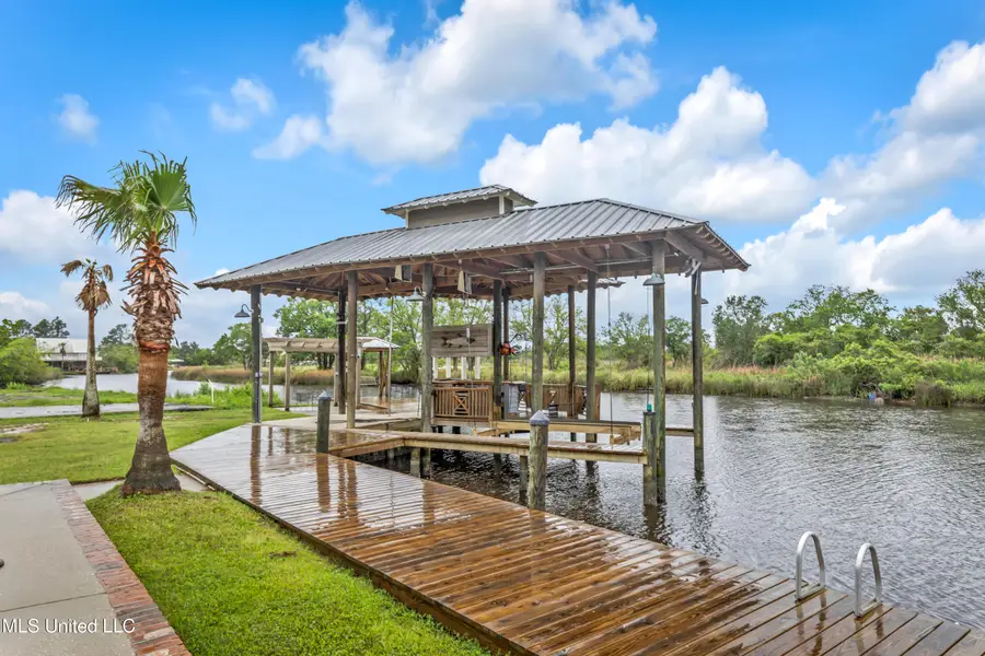 5019 Hawaii Street, Bay Saint Louis, MS 39520 - Image #2