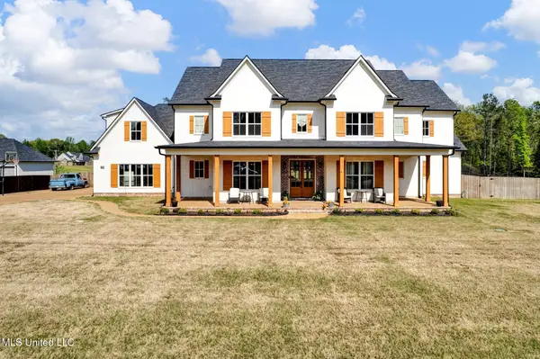 326 Fairview Trail, Byhalia, MS 38611