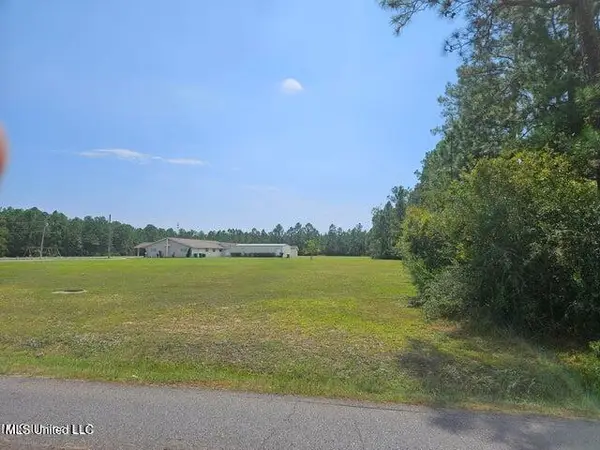 12161 Dedeaux Road, Gulfport, MS 39503