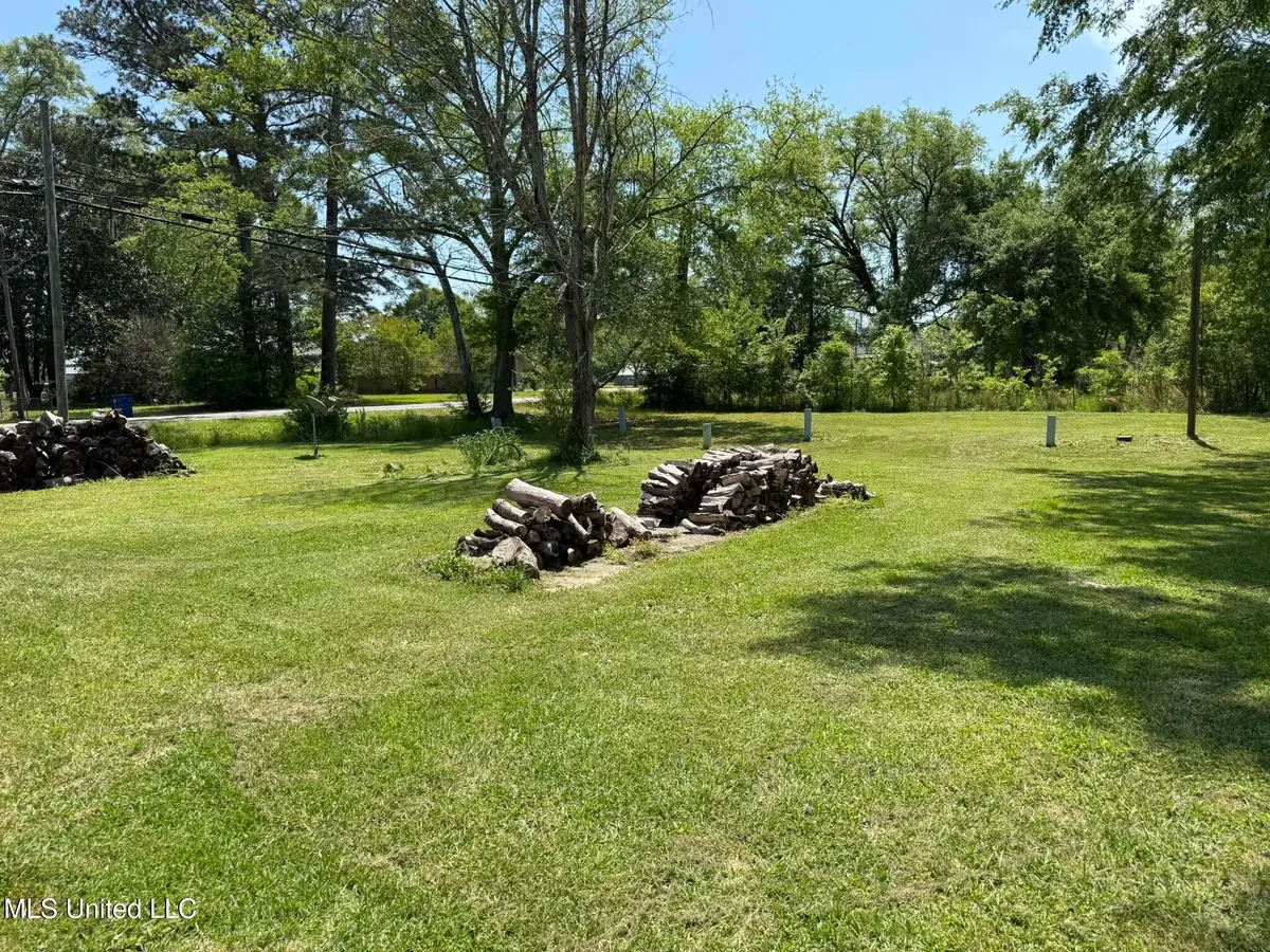 1050 F E Sellers Hwy Highway, Monticello, MS 39654 - Image #1