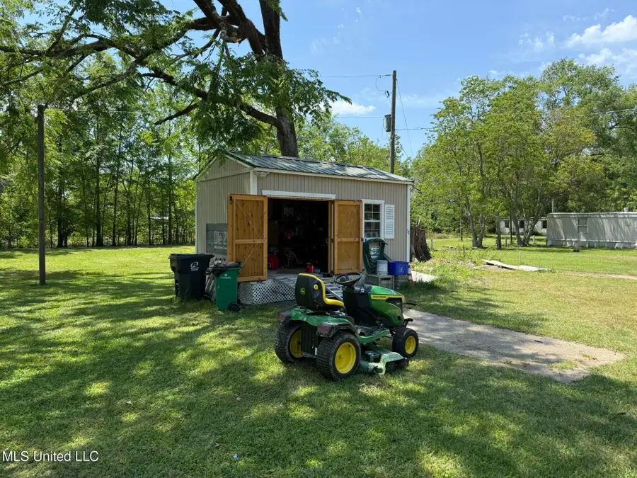 1050 F E Sellers Hwy Highway, Monticello, MS 39654 - Image #2