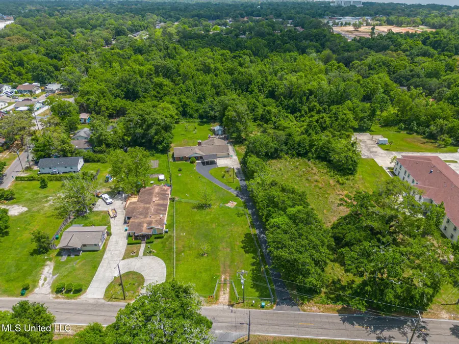 596 Tegarden Road, Gulfport, MS 39507 - Image #3