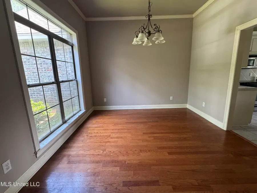 5 Woodhaven Gardens Circle, Jackson, MS 39206 - Image #3