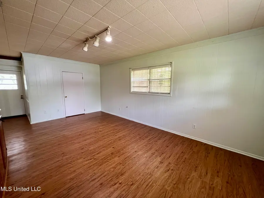 111 E Gresham Street, Indianola, MS 38751 - Image #3