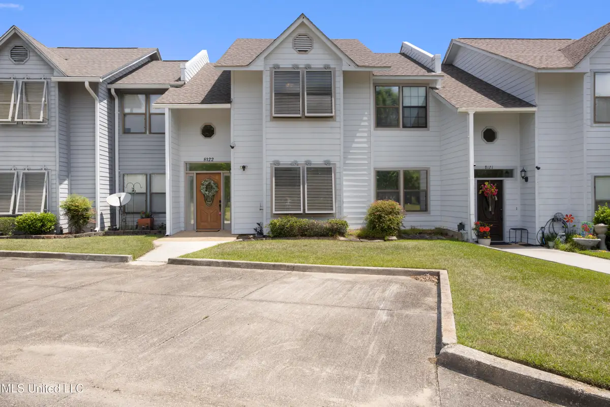 8122 Fairway Villa Drive, Gautier, MS 39553 - Image #1