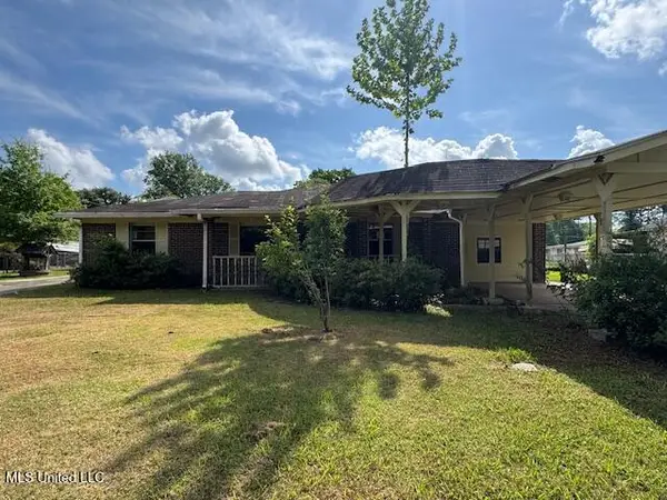 9761 Donchester Circle, Moss Point, MS 39562