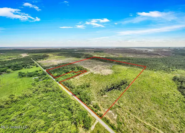 02 Bayou Cumbest Road, Moss Point, MS 39562