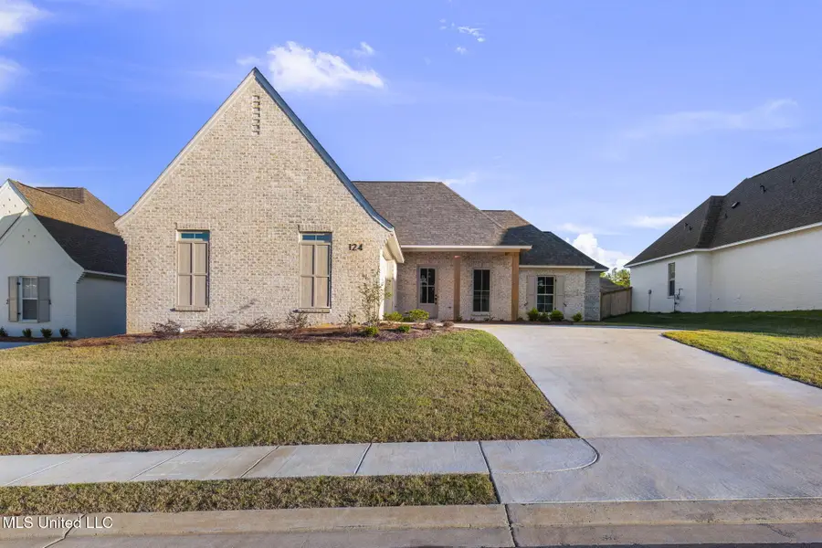 124 Lakecrest Drive, Madison, MS 39110 - Image #2