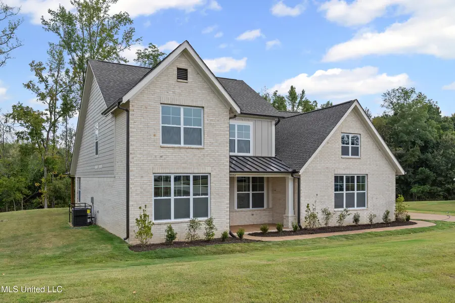 9884 Cypress Willow Cove, Olive Branch, MS 38654 - Image #3