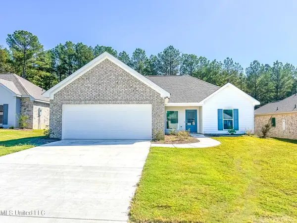 961 Riverside Lane, Pearl, MS 39208