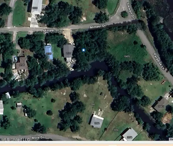 Mitteer Drive, Bay Saint Louis, MS 39520