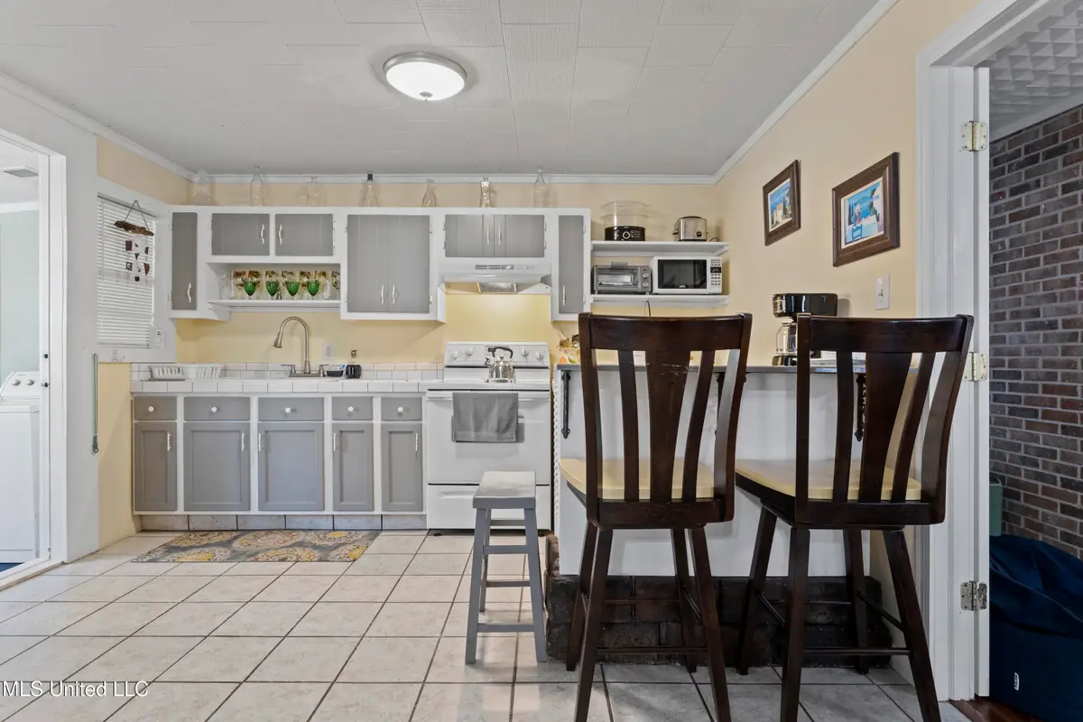 240 Sycamore Street, Bay Saint Louis, MS 39520 - Image #1