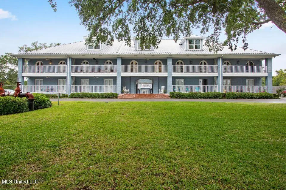1282 Beach Boulevard, Biloxi, MS 39530 - Image #1