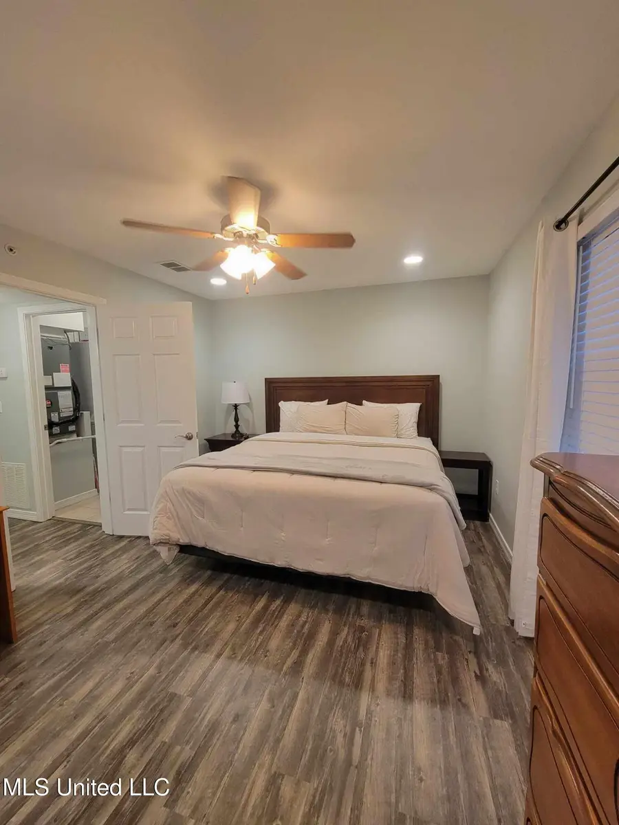 1282 Beach Boulevard, Biloxi, MS 39530 - Image #3