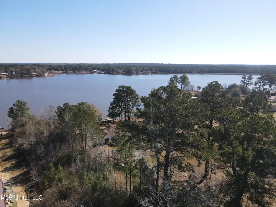 70 Bucaneer Circle, Carriere, MS 39426 - Image #3