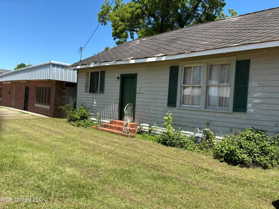 17 E Franklin Street, Natchez, MS 39120 - Image #2
