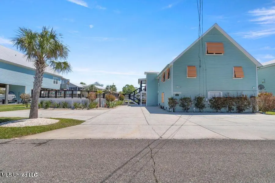 842 Deer Drive, Bay Saint Louis, MS 39520 - Image #3