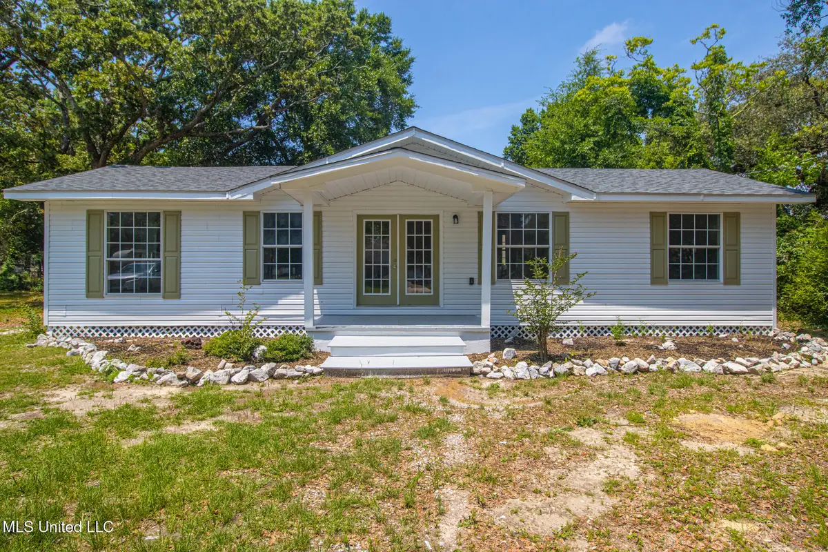 635 Oakleigh Avenue, Gulfport, MS 39507 - Image #1
