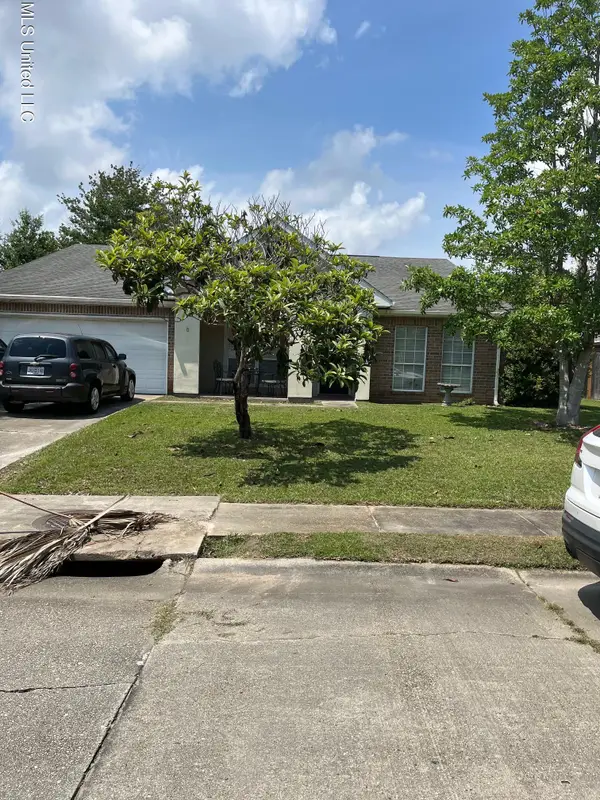 3603 Miles Lane, Ocean Springs, MS 39564