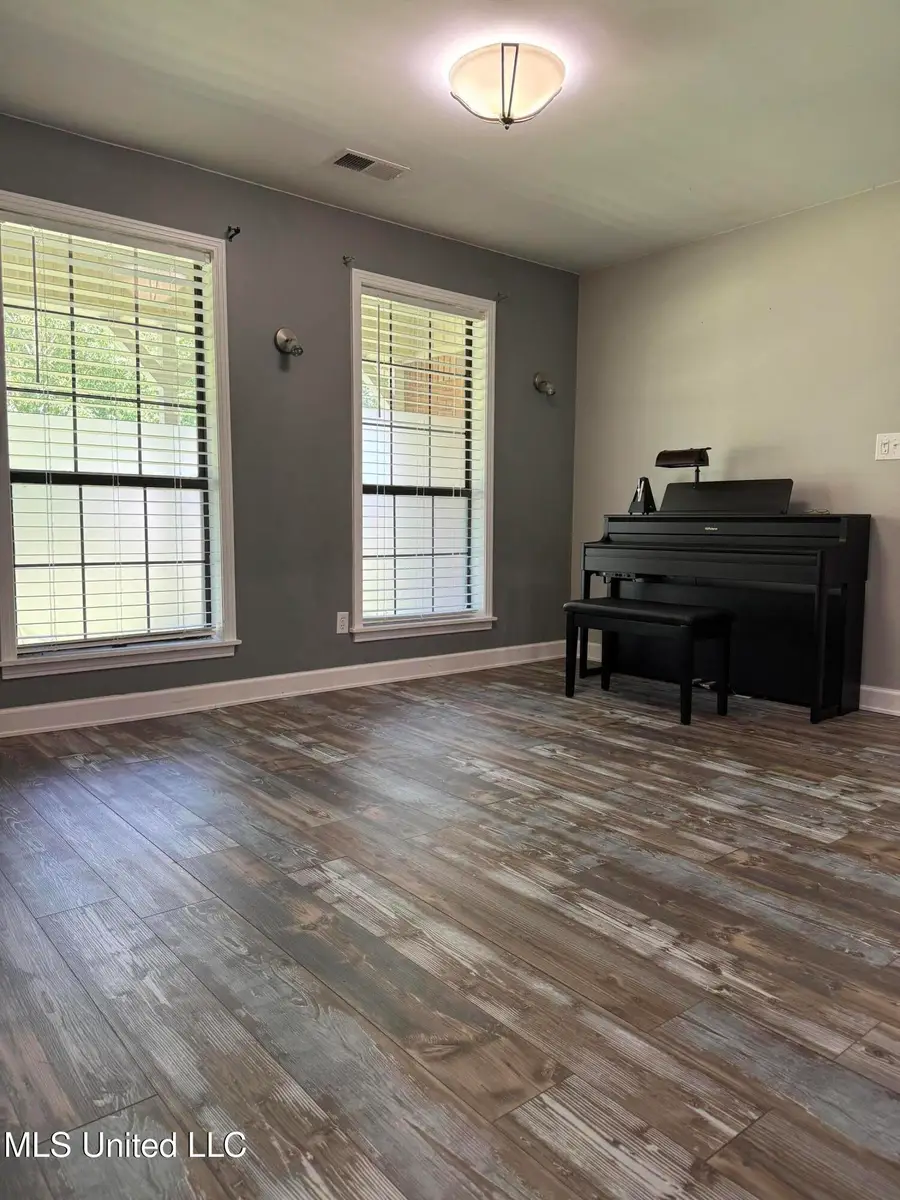 5205 Marthavale Cove, Southaven, MS 38671 - Image #3