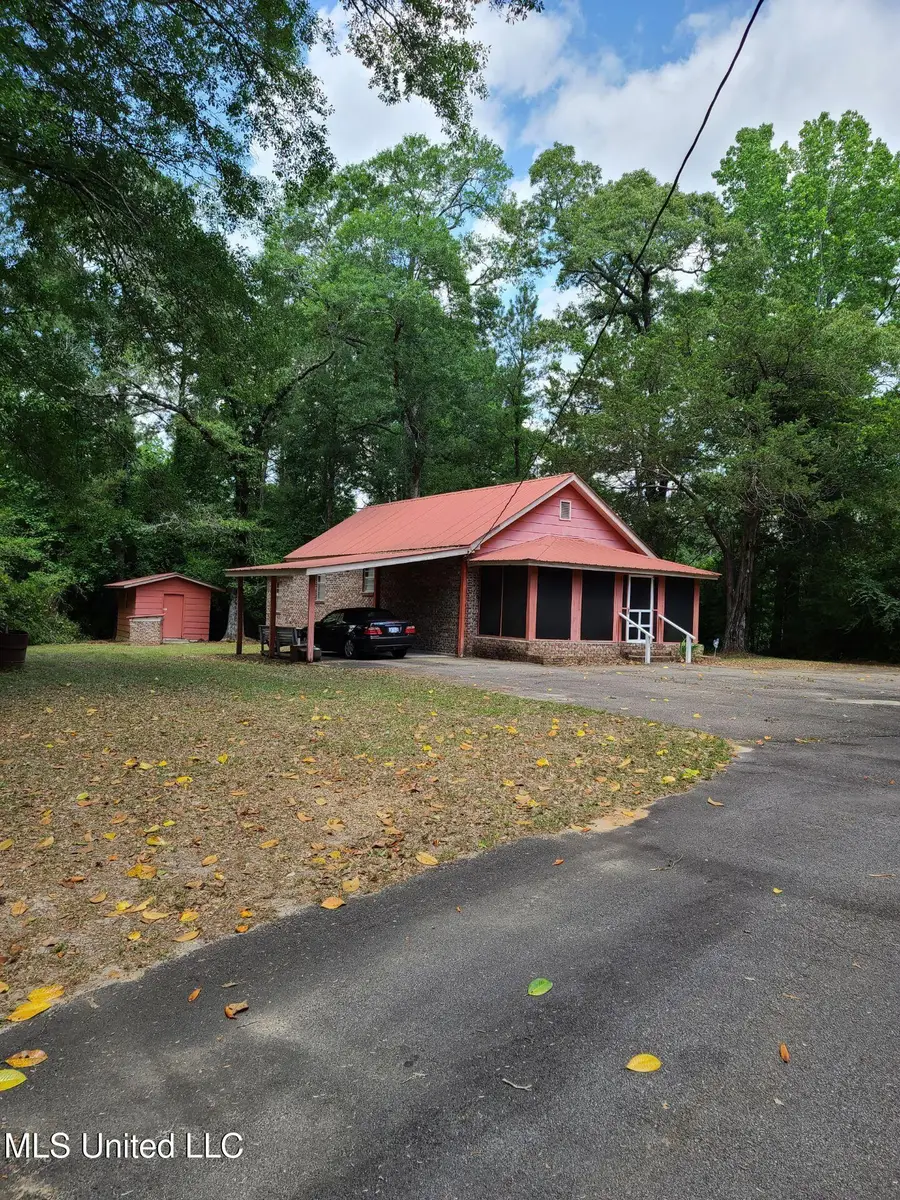 112 Lott Road, Perkinston, MS 39573 - Image #3