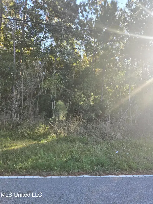 Allen Road, Vancleave, MS 39565