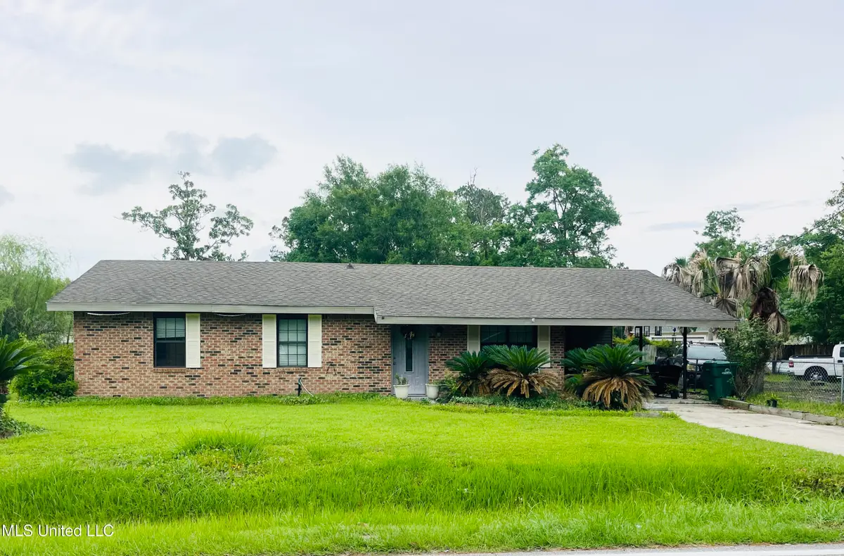 856 Saint Joseph Street, Waveland, MS 39576 - Image #1