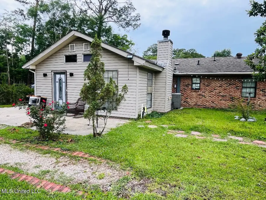 856 Saint Joseph Street, Waveland, MS 39576 - Image #3