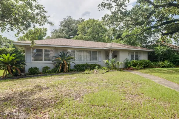 435 Forrest Avenue, Biloxi, MS 39530