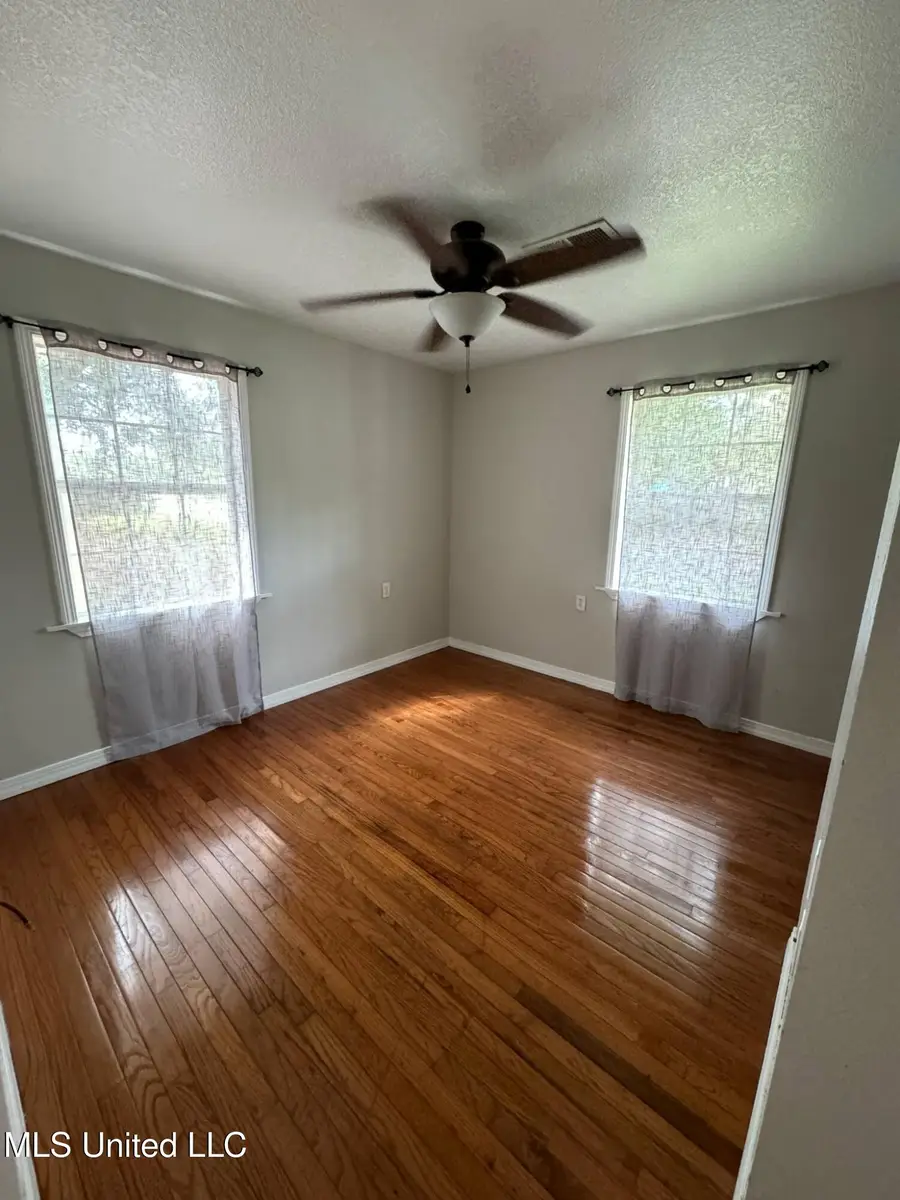 1607 Resca De La Palma Street, Pascagoula, MS 39567 - Image #3