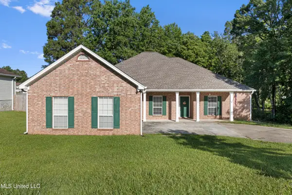 6507 Shoshonee Drive, Ocean Springs, MS 39564