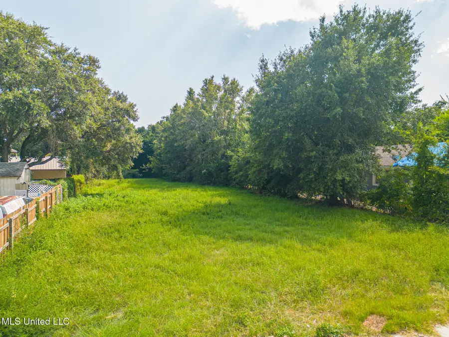 643 Walker Street, Biloxi, MS 39530 - Image #2