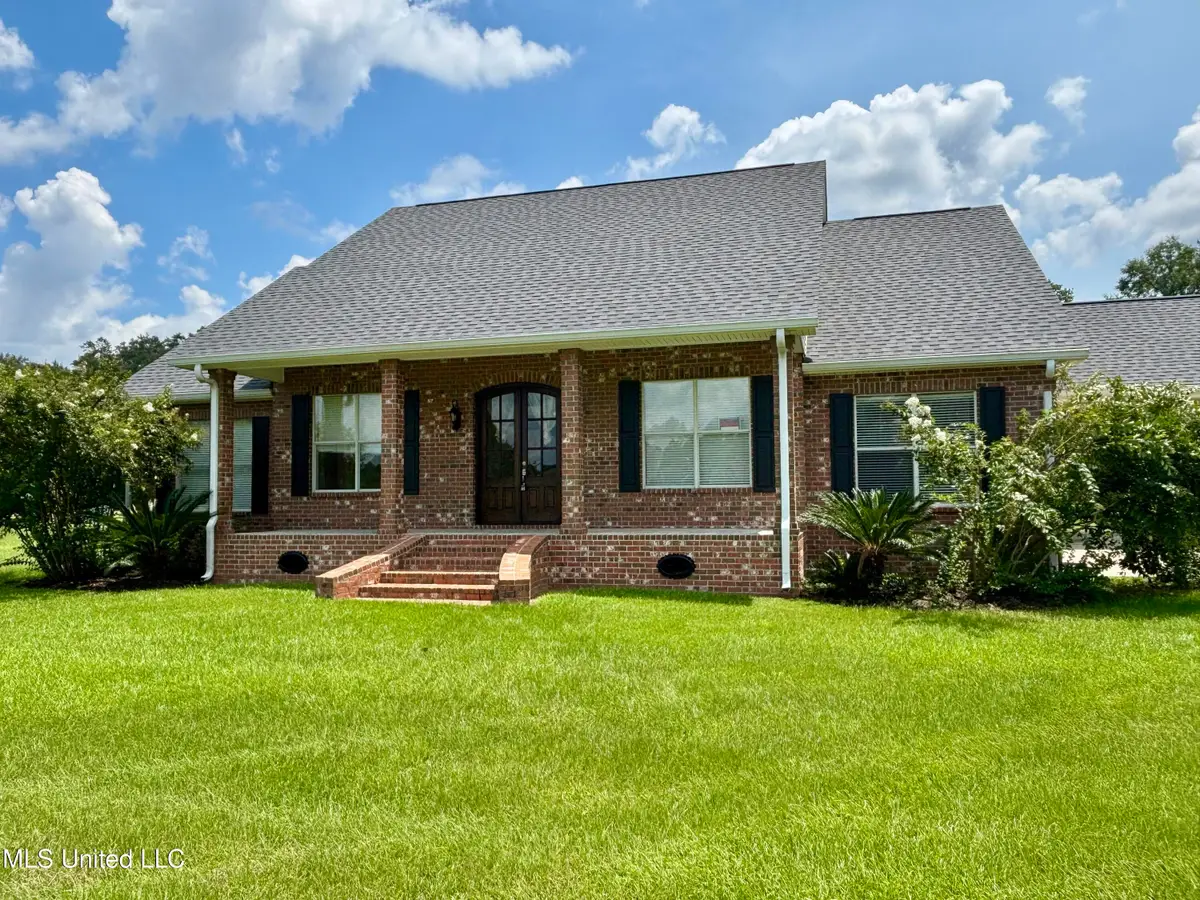 8 Jennie Lane, Picayune, MS 39466 - Image #1