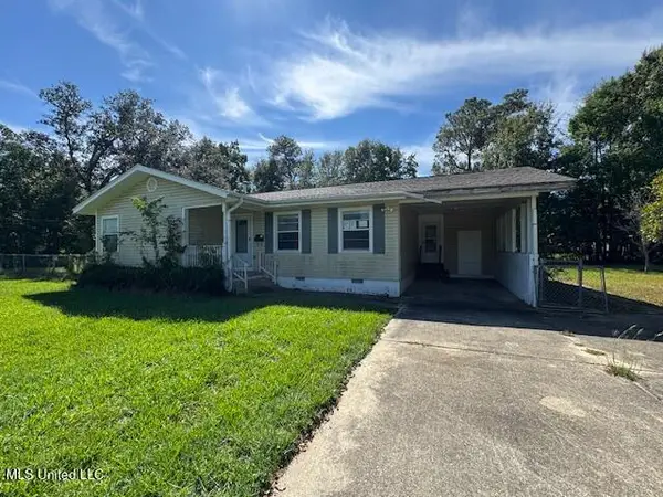 165 Canal Street, Gulfport, MS 39507