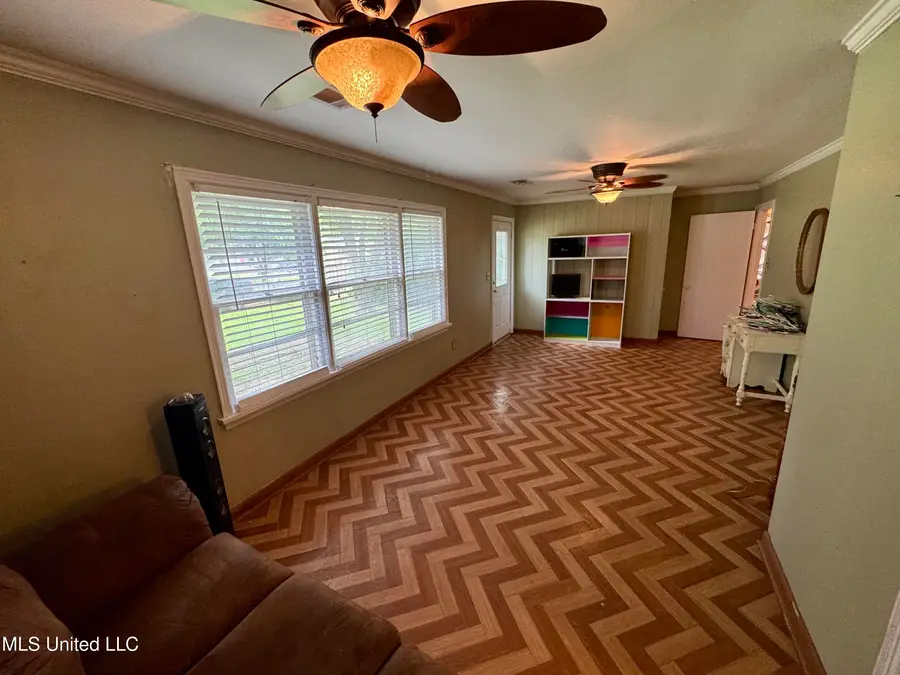 1103 N Yale Street, Cleveland, MS 38732 - Image #2