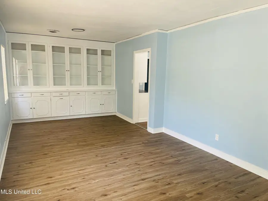 233 Colonial Drive, Jackson, MS 39204 - Image #3