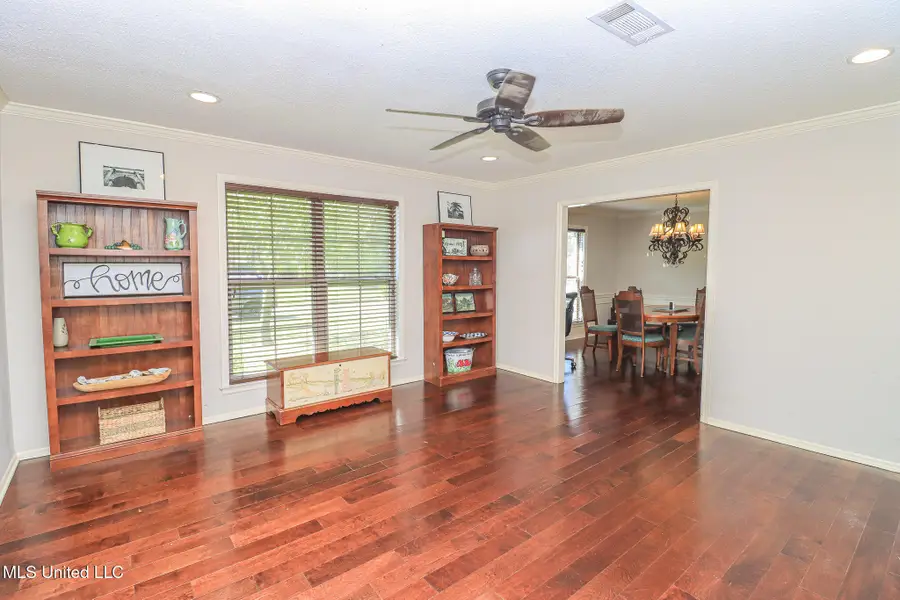 136 Westlake Drive, Brandon, MS 39047 - Image #2