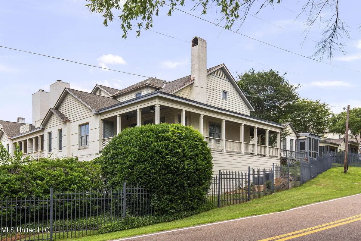 107 Lakepointe Drive, Madison, MS 39110 - Image #1