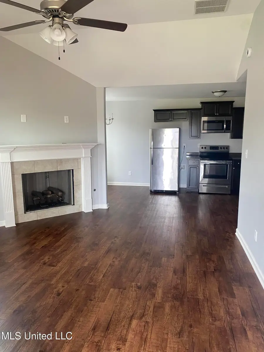 9078 Mallard Park Boulevard, Walls, MS 38680 - Image #2