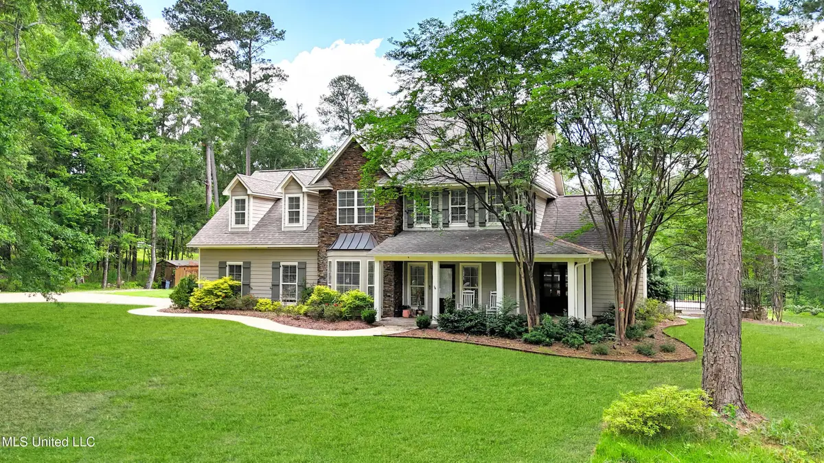 328 Ingleside Drive, Madison, MS 39110 - Image #1