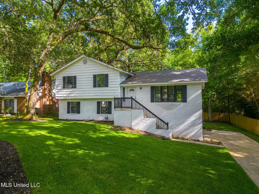 2550 Davidson Road, Ocean Springs, MS 39564 - Image #2