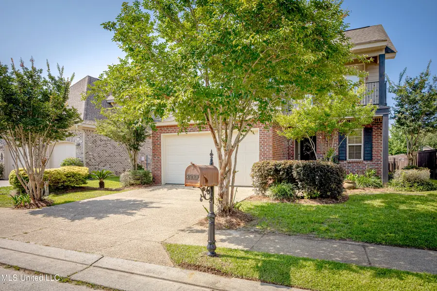 3927 Acadian Village Drive, Ocean Springs, MS 39564 - Image #3