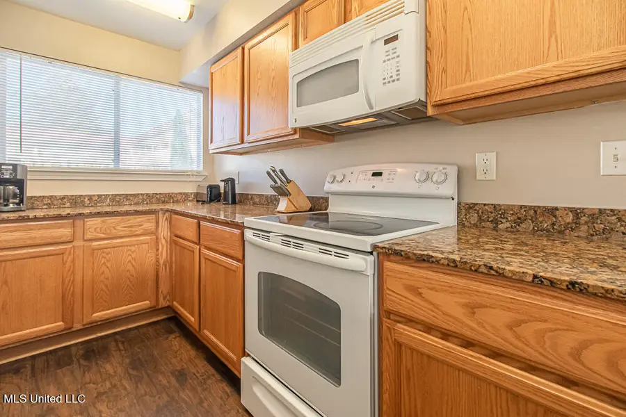 1664 Beach Boulevard, Biloxi, MS 39531 - Image #3