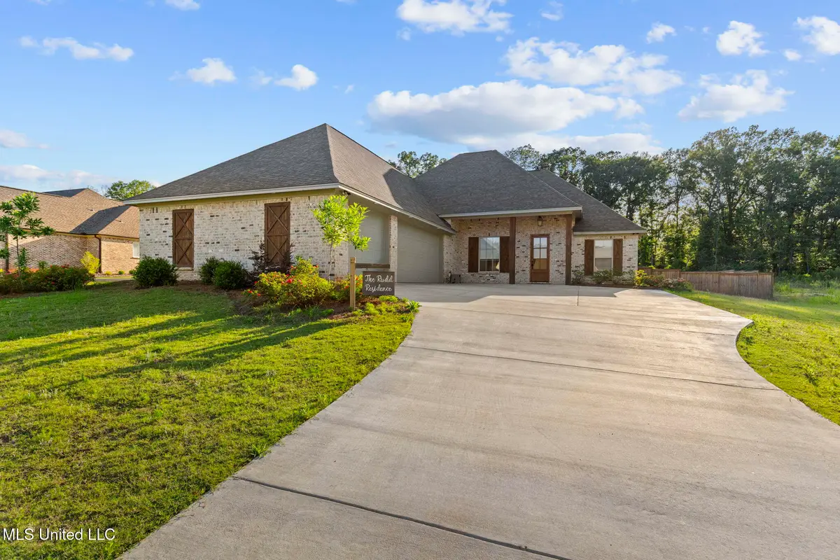 112 Richburg Court, Pearl, MS 39208 - Image #1